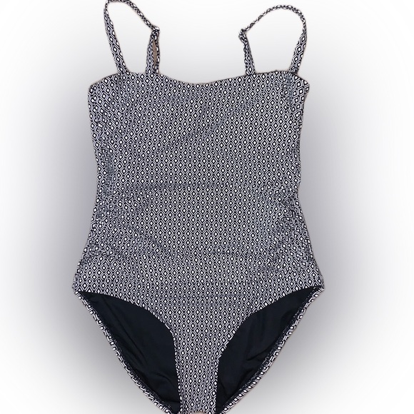 • DKNY 1pc Swimsuit • - Picture 5 of 11